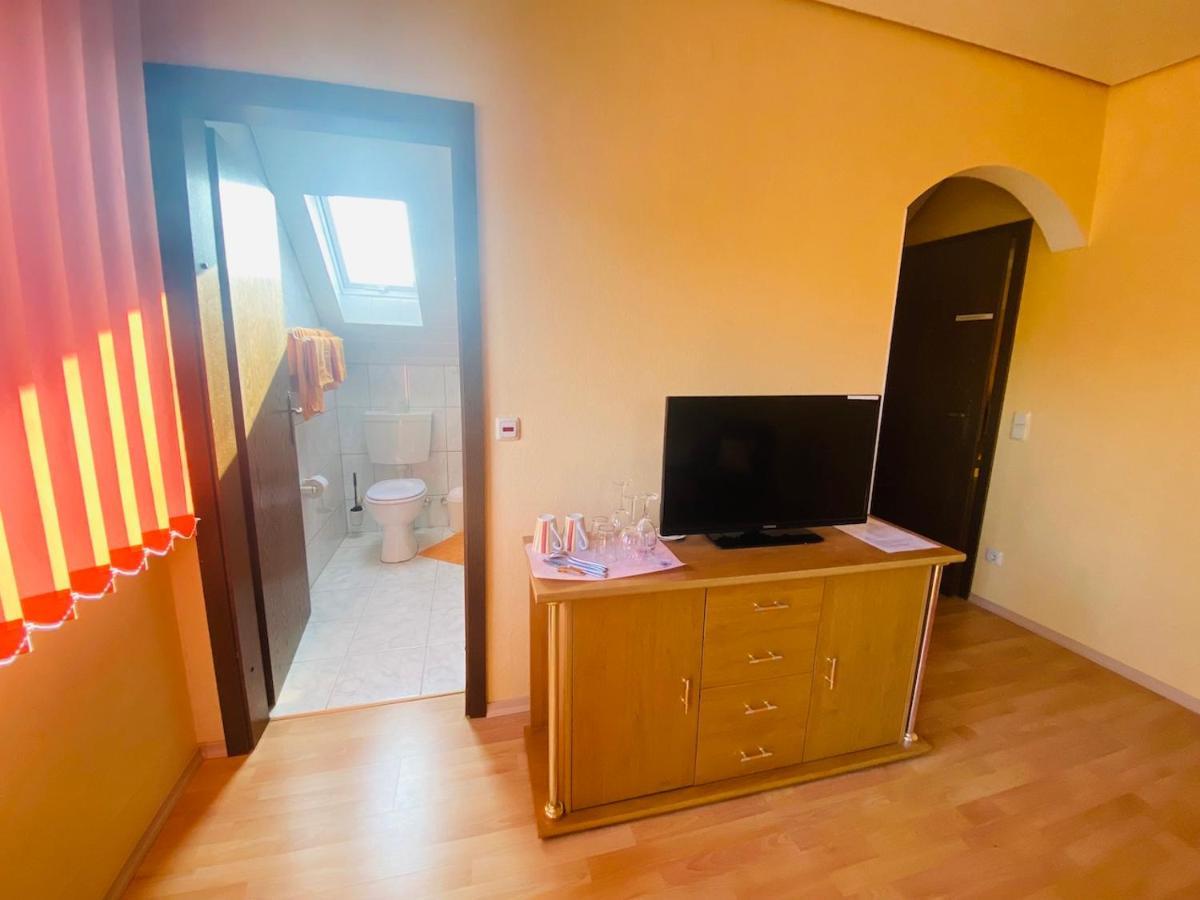 Waldfenster Pension Schmitt מראה חיצוני תמונה